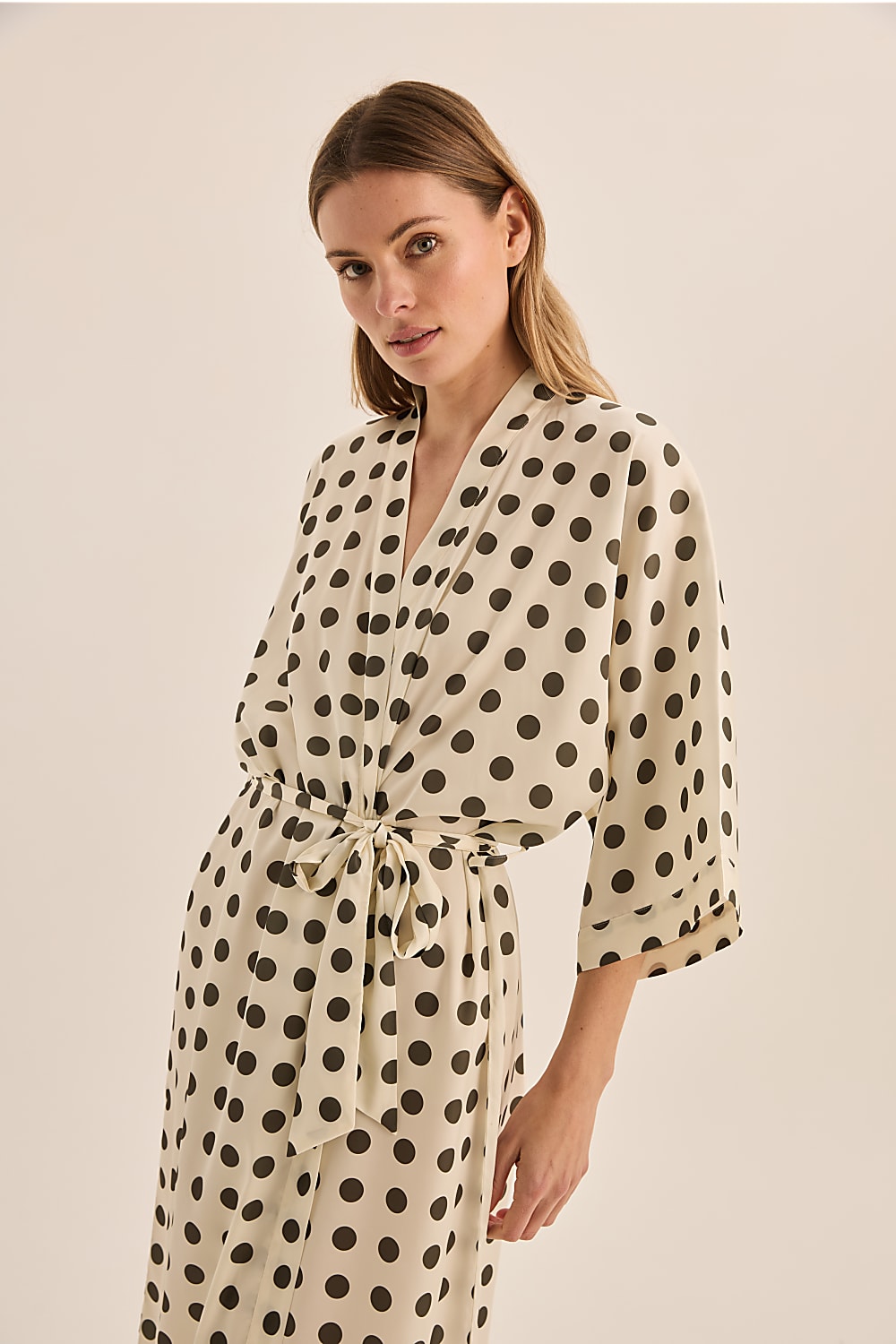 Lana Olive Spot Robe